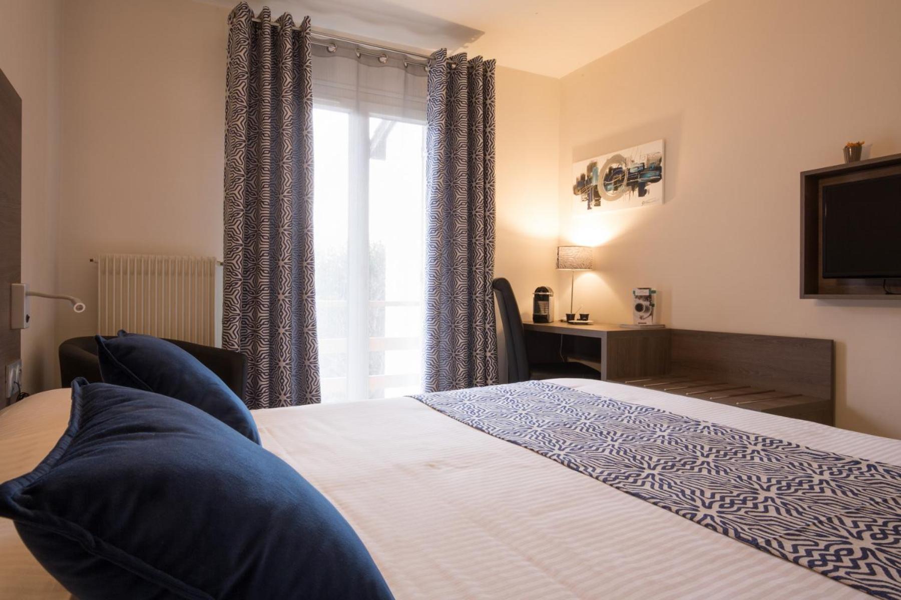 La Boisse Logis Hotel Le Petit Casset חדר תמונה