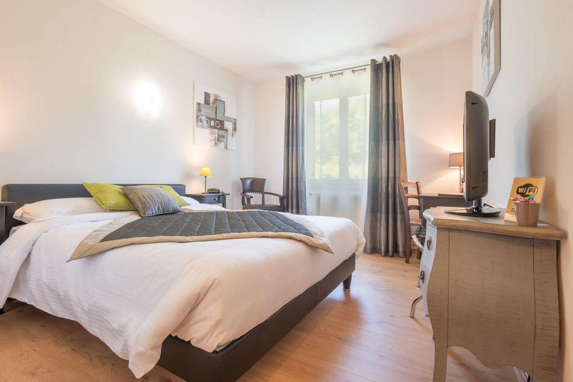 La Boisse Logis Hotel Le Petit Casset מראה חיצוני תמונה